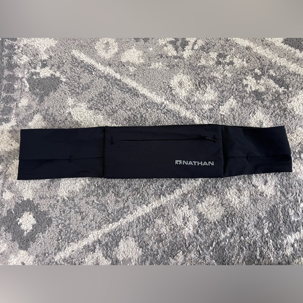 Nathan Sports Black Running Waist Pack with Zipper Pocket Large